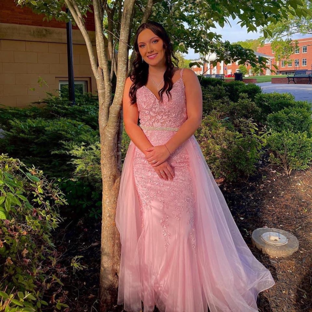 Prom Dress - Picture 2 of 3